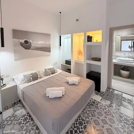 Hotel Giasemi *
