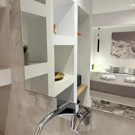 Hotel Giasemi *
