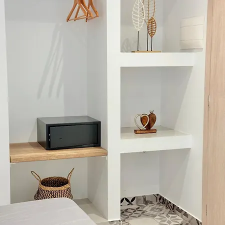 Giasemi Hotel Fira (Santorini)
