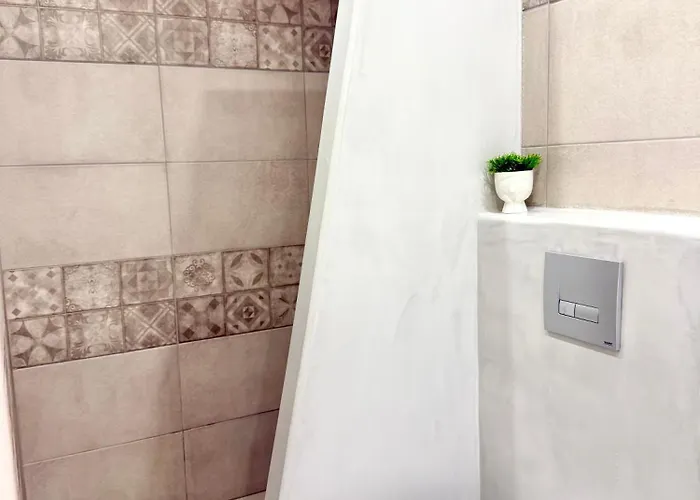 Hotell Giasemi Fira (Santorini)