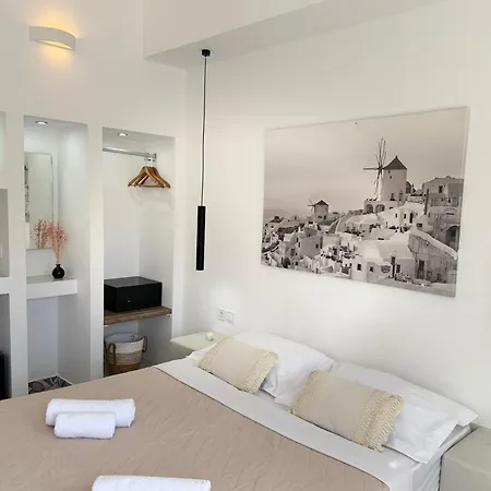 Hotel Giasemi Firá