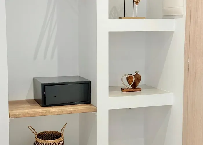 Giasemi Hotel Fira (Santorini)